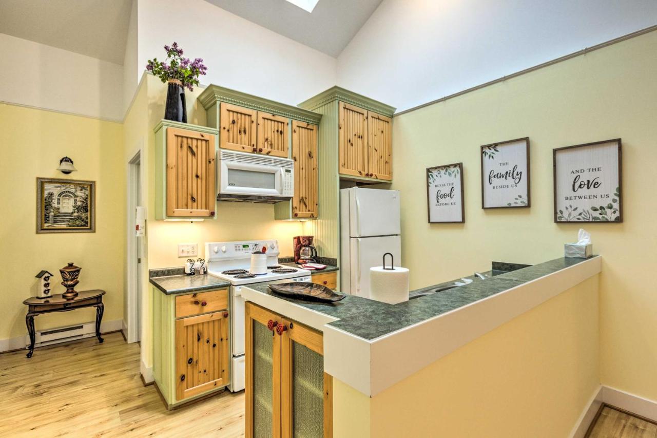Charming Retreat Near Downtown Frankfort And Beaches Luaran gambar