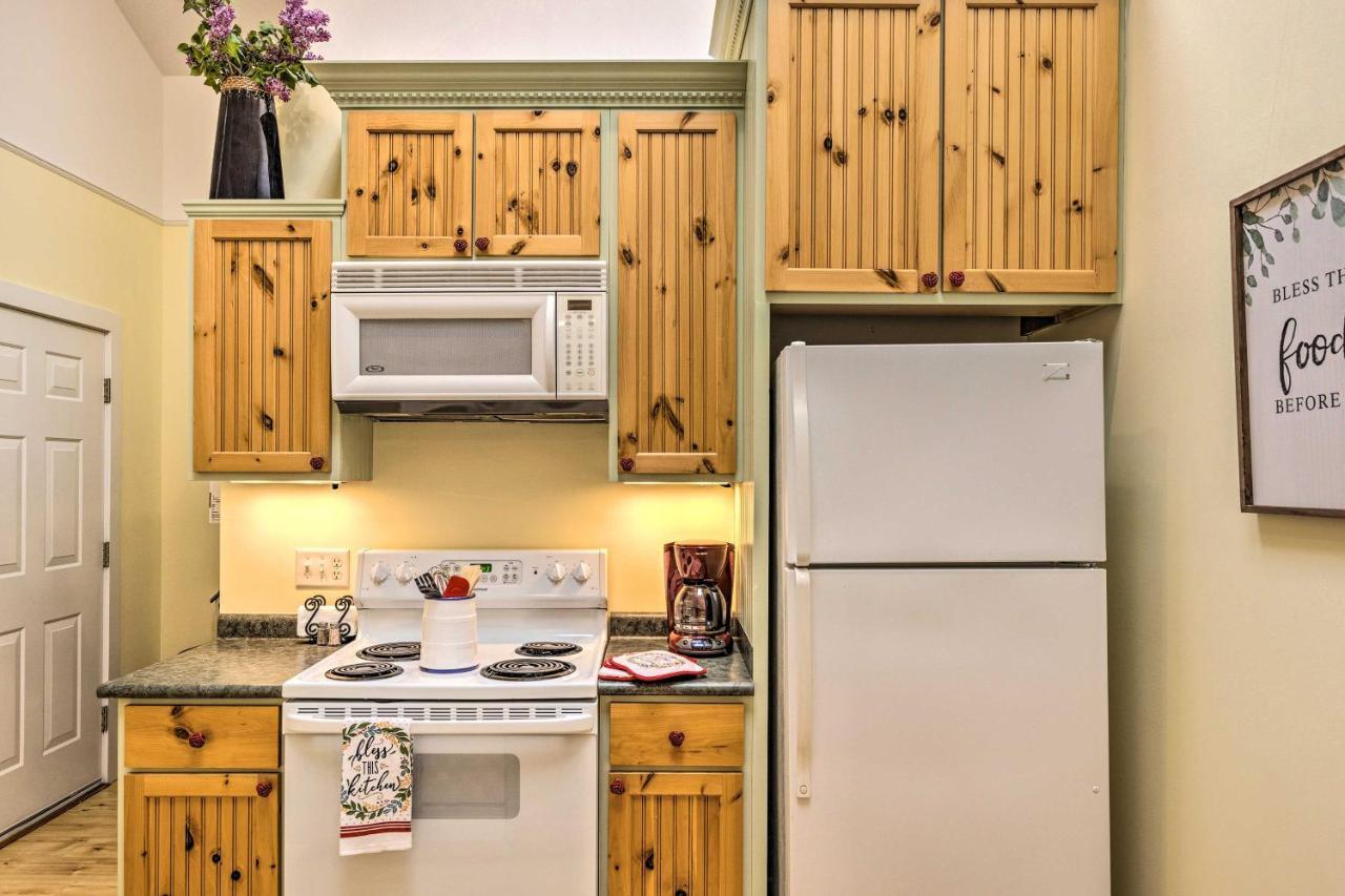 Charming Retreat Near Downtown Frankfort And Beaches Luaran gambar