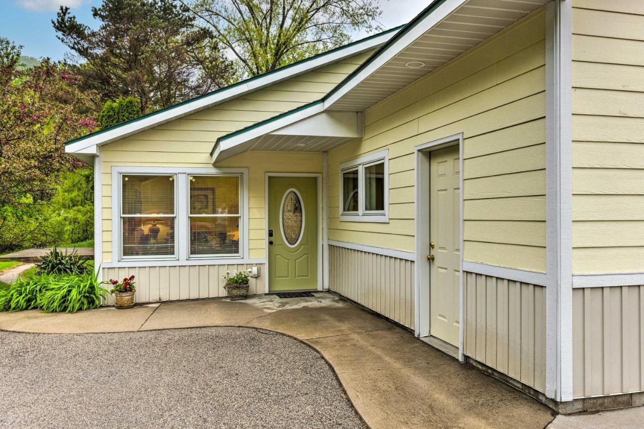Charming Retreat Near Downtown Frankfort And Beaches Luaran gambar